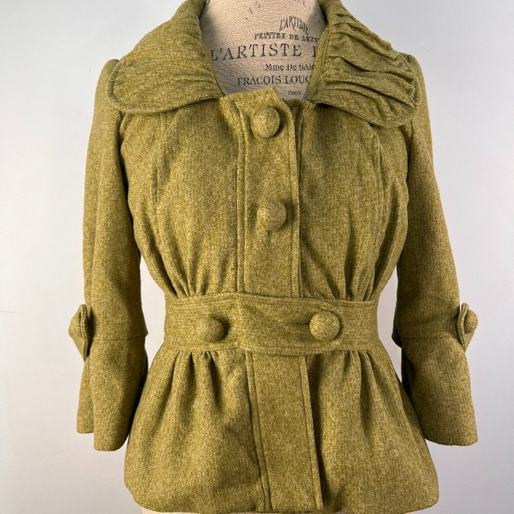 Anthropologie Tabitha Ruffle Crop Jacket Size 4 Green Ruffel Collar
